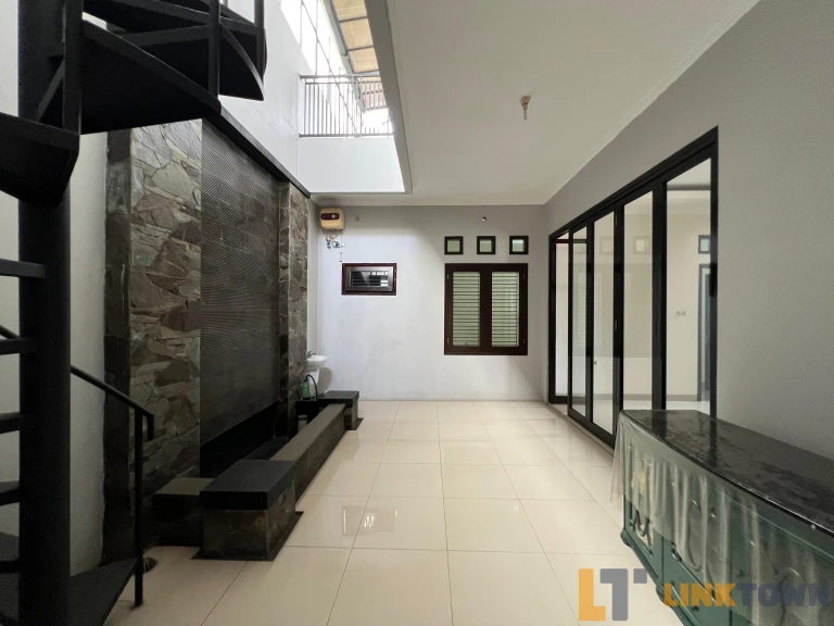 Lintown Kemang Pratama Bekasi